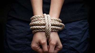 ما السر وراء فيديو الاختطاف المنتشر على الفيسبوك.. الزوجة هي السبب