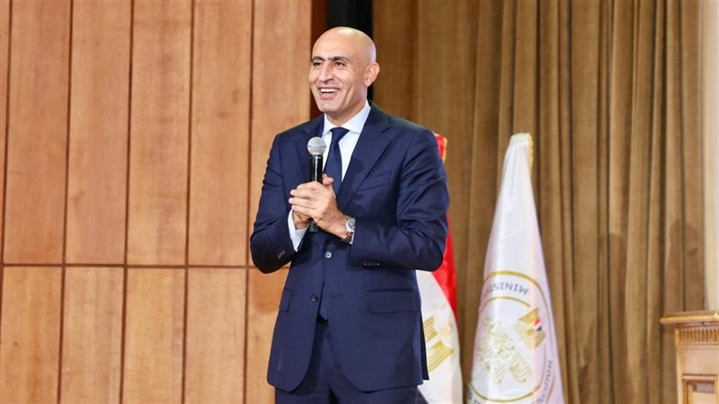 التعليم تعلن رسوم