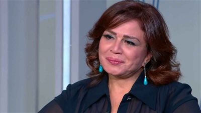 10 سيارات إطفاء يخمدون حريق لوكيشن إلهام شاهين في مدينة الإنتاج الإعلامي