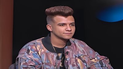 تفاصيل مشاجرة عصام صاصا بملهى ليلي.. القبض على مدير اعماله والتحفظ على سيارته بعد هروبه