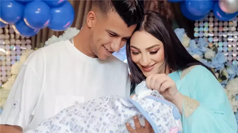 زوجة عصام صاصا تستغيث