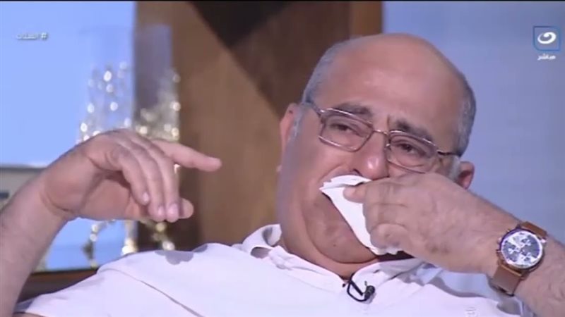 وفاة زوجته وشريكة