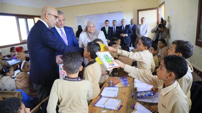 أهمها تفعيل مجموعات التقوية .. توجيهات عاجلة من وزير التعليم لجميع المدارس