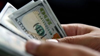 سعر صرف الدولار مقابل الجنيه المصري خلال منتصف تعاملات اليوم 15-10-2024 في البنوك : الاخضر بكام في السوق السوداء ؟