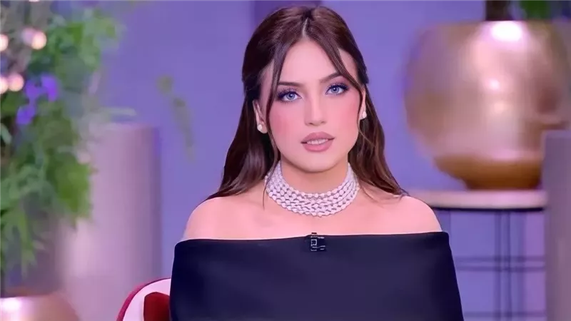 ليه ياسمين عزم بتعمل