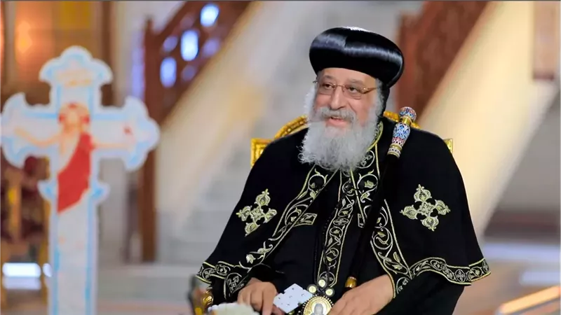ماذا يحدث مع البابا