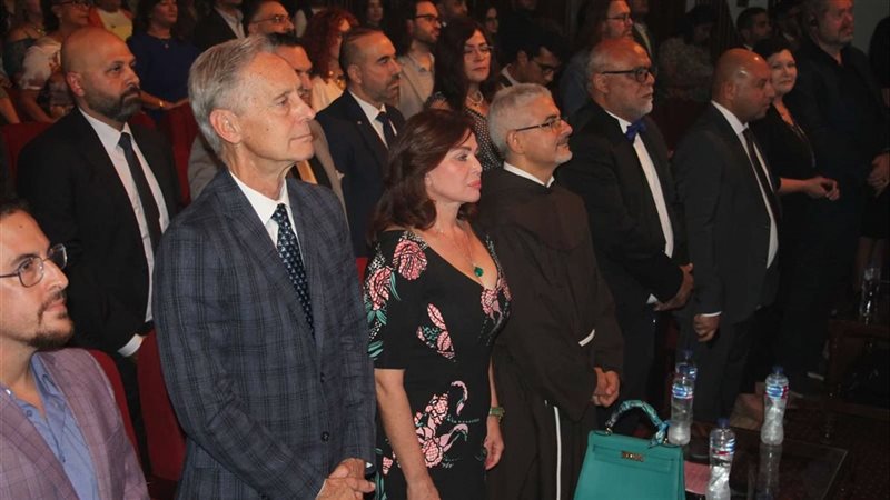 ما قصة مسلسل المختارون