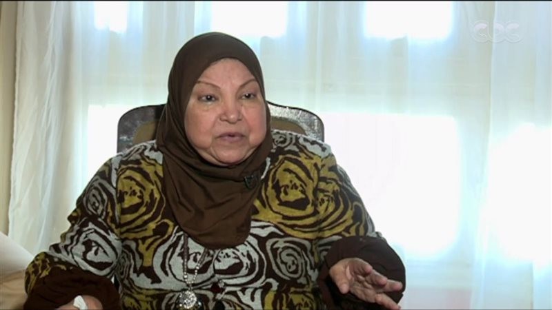 كافر ويطبق عليه حد