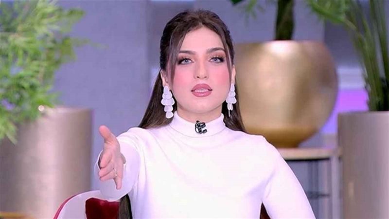 تقليد الأحضان والقبلات