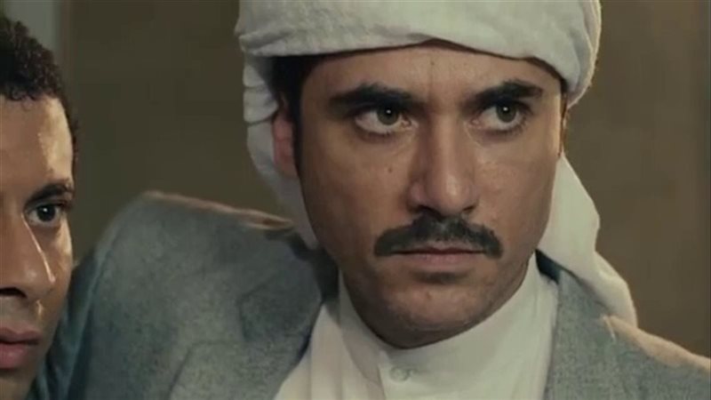 رجل يحتفل بفسخ خطوبة