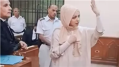 فاكر قضية مضيفة الطيران ضحية الروحانيات والسحر؟.. اعرف مصيرها ومصير ابنتها والمحكمة قالت ايه