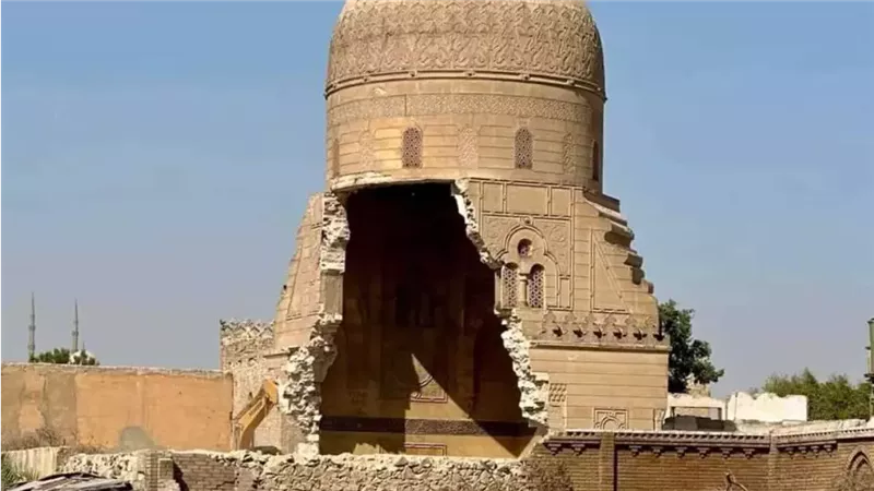 تعليق أستاذ أثار