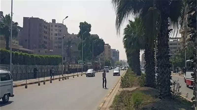 غلق كلي لشارع الهرم