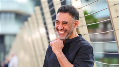 ماذا فعل عمرو مصطفى بعد وفاة محمد رحيم.. ماذا فعل لفت أنظار الناس؟