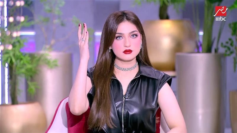 ياسمين عز تصدم الزوجات