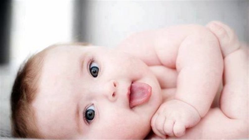 أعراض تظهر على اللسان