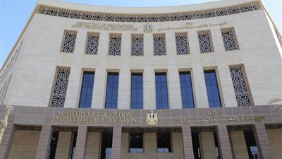 رد رسمي من التعليم حول تأجيل امتحانات صفوف النقل .. وتحذير هام للطلاب