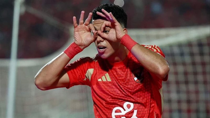 إمام عاشور والأهلي