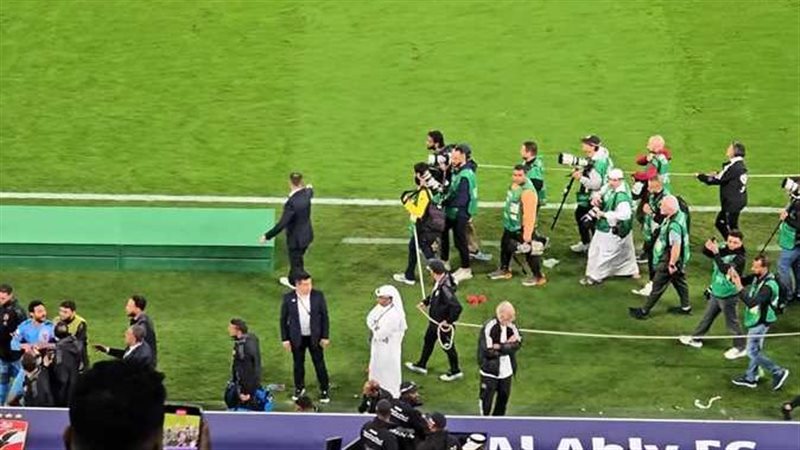 جمهور الأهلي يشن