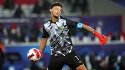 من هو اللاعب اللي 