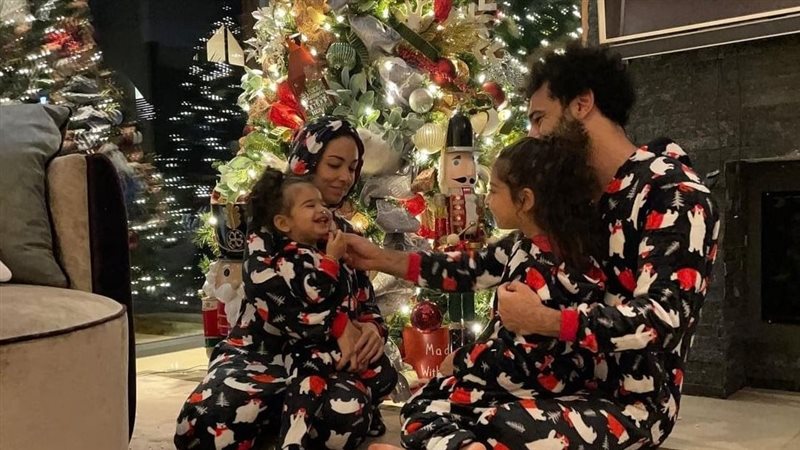 محمد صلاح يحتفل بالكريسماس
