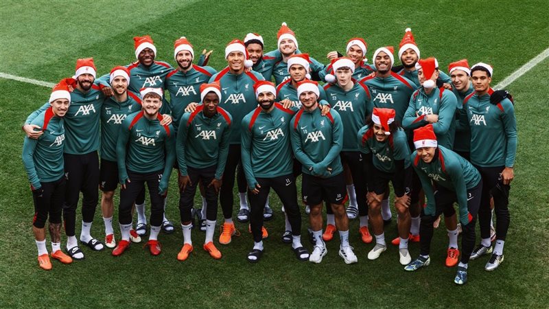 محمد صلاح يحتفل بالكريسماس