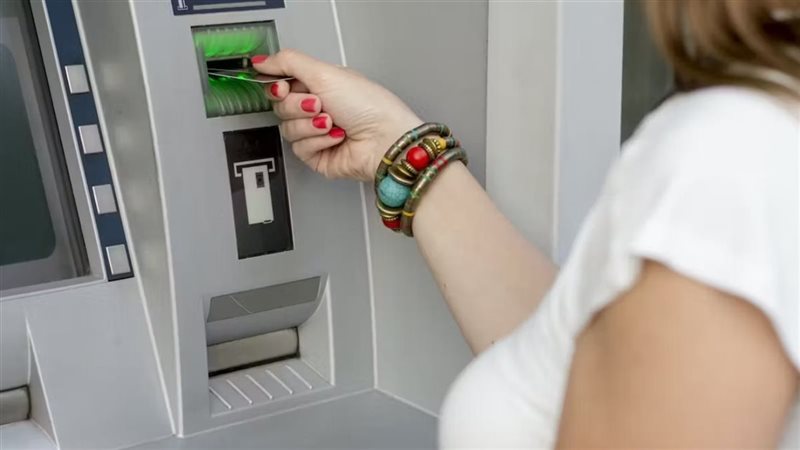 أسباب خصم الأموال