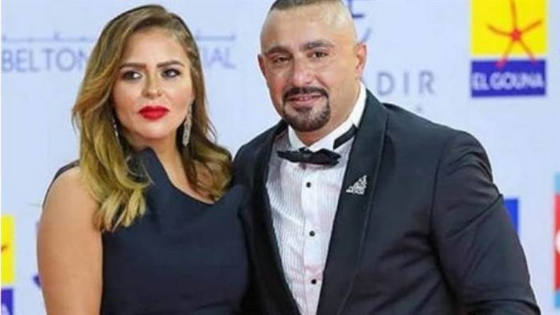 أحمد السقا وزوجته
