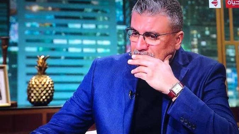 عمرو الليثي يطلب