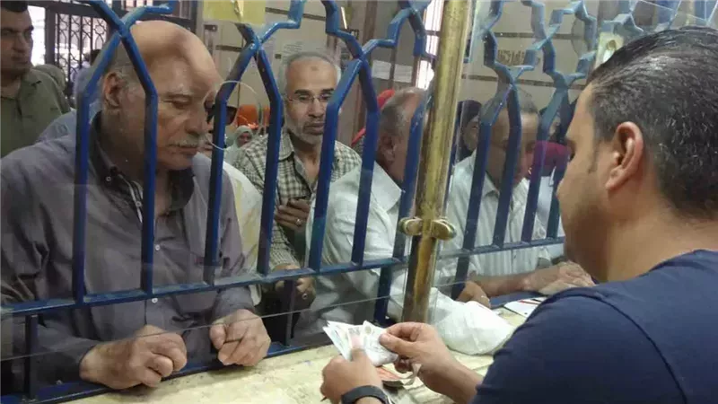 المعاشات