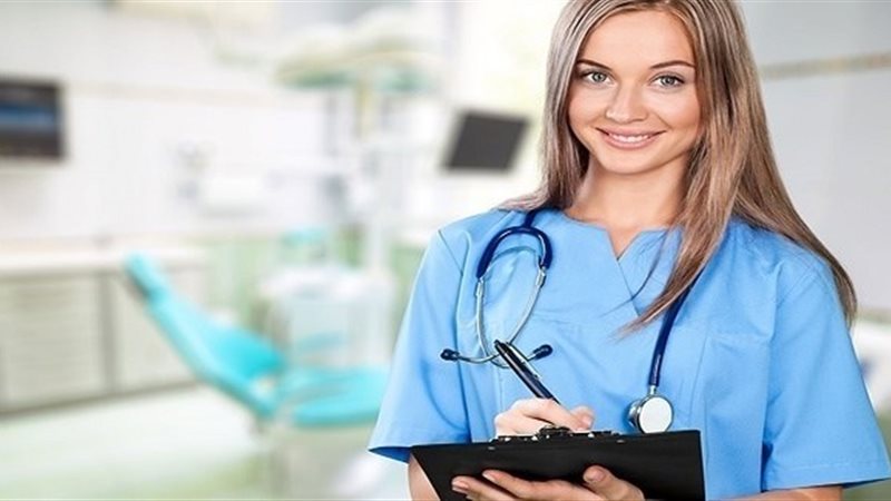 ممرضات