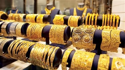 أسعار الذهب ترتفع الان وصعود يضرب عيار 21: الاصفر يقفز رغم ثبات الدولار..الجنيه الذهب بكام؟