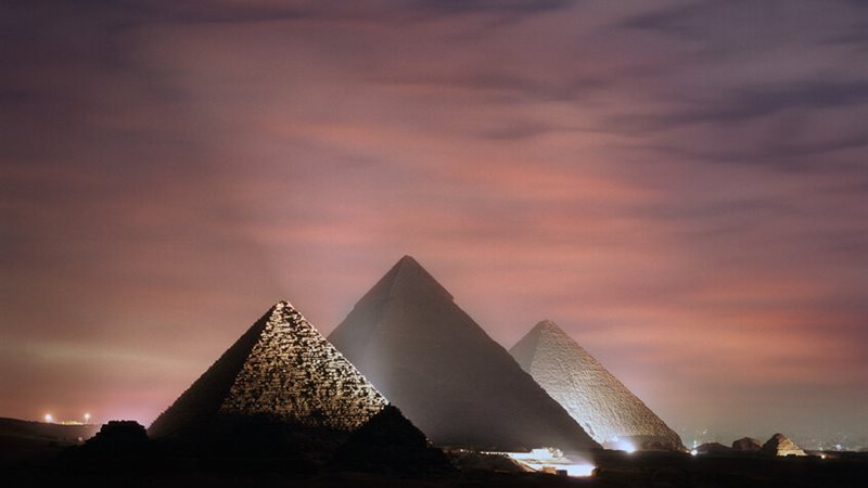 الأهرامات