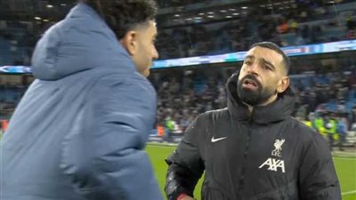 نجم ليفربول يتحدث عن قوة عمر مرموش في الملعب التي جعلته يشعر بالدوار.. هل يكون زميلا لصلاح في نفس الفريق؟؟