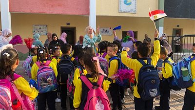 آخر كلام .. التعليم تحسم الجدل حول حقيقة تخفيف المناهج ورفع الغياب خلال شهر رمضان 2025