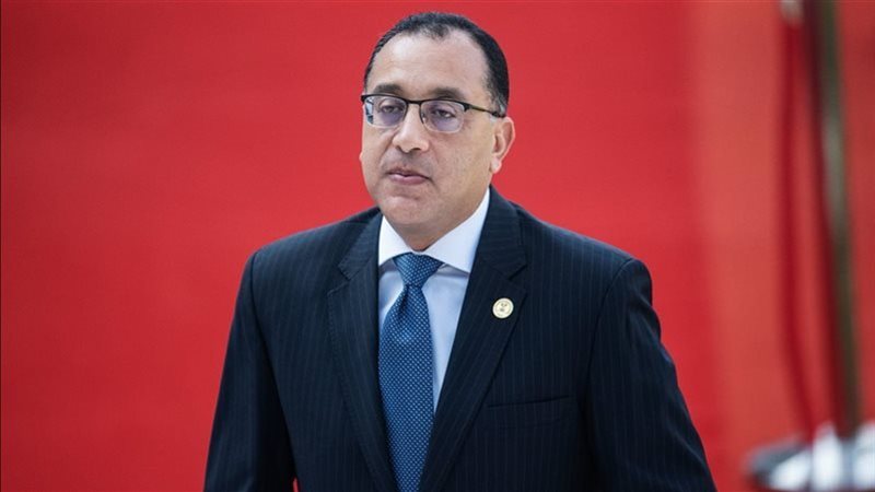 الحكومة تعلن عن حزمة