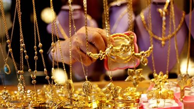 قفزة تاريخية في أسعار الذهب اليوم الجمعة 21-3-2025.. جرام الذهب عيار 21 يتخطى 4300 جنيه | كم سجل عيار 24 في عيد الأم؟