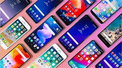 الجمارك تصدر قرار بالإعفاء الجمركي علي الهواتف المحمولة المستوردة  لحاملي جوازات السفر المصرية فقط