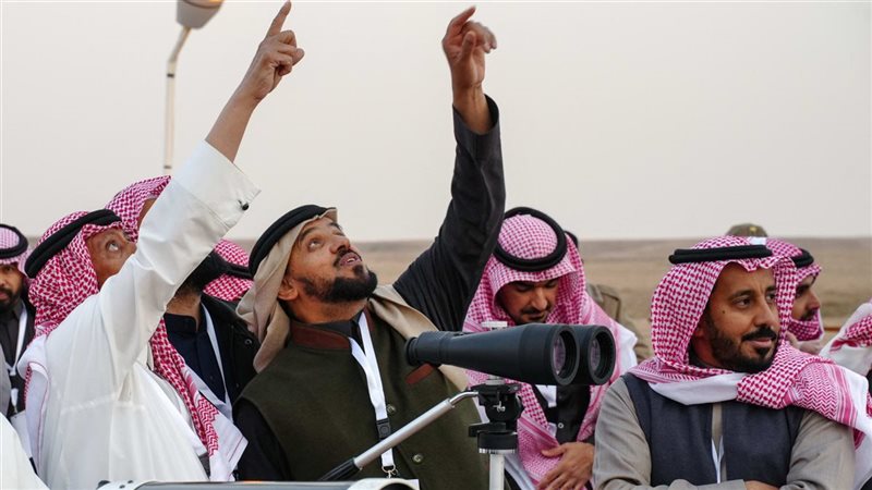 دولة عربية تفاجئ