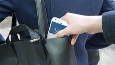 بلوجر شهيرة تتعرض للسـ رقة داخل أحد أكبر مراكز التجميل في مدينة نصر.. لن تصدق ما تفاصيل الواقعة 