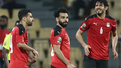 خطوة واحده ومحمد صلاح هيبقى فى ريال مدريد رسمى...مفاجات جديده واخر تطورات تجديد عقده مع الليفر