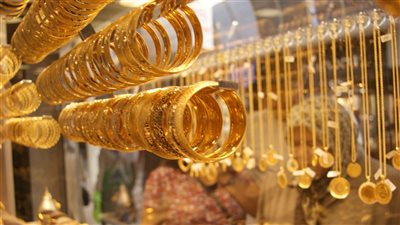 «بشاير الخير للعرسان».. أسعار الذهب اليوم في مصر: كم سجل عيار 21؟ والإقبال يشتعل على الجنيه الذهب – وعيار 24 يتخطى 5380 جنيهًا