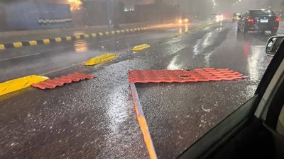 ياعينى على أصحابها....العربيات بقت حتة حديدة وسقوط أجزاء من المباني.... قائمة بخسائر المواطنين بسبب العاصفة المدمرة أمس بالإسكندرية