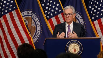 «قرار يحبَس أنفاس العالم».. الفيدرالي الأمريكي يُعلن قراره بشأن أسعار الفائدة – ماذا يعني للأسواق؟