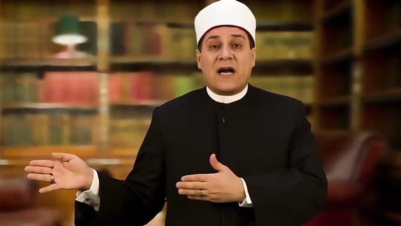 الشيخ مظهر شاهين..