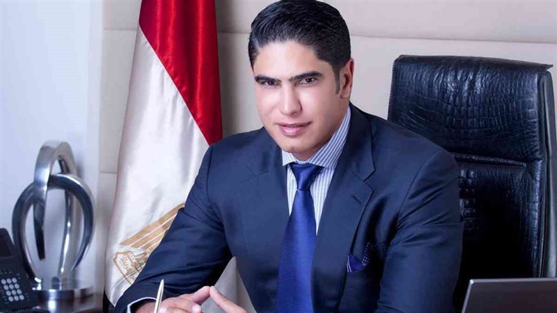 أحمد أبو هشيمة يقلب
