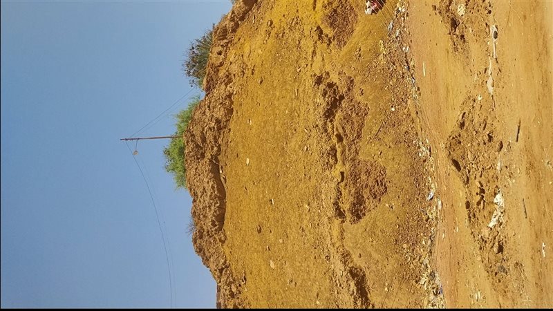 سقوط أعمدة الكهرباء