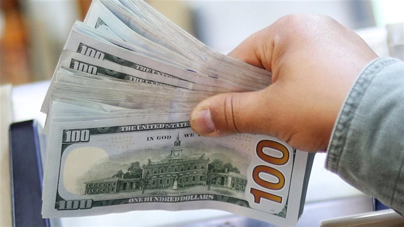 سعر الدولار اليوم