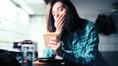 دراسة بريطانية تكشف أطعمة حارة ومفاجئة تساعد على تبريد الجسم صيفًا