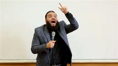 «مات ولا لسه عايش؟».. حقيقة وفاة الداعية حازم شومان بعد تعرضه لأزمة قلبية مفاجئة – الصفحة الرسمية ترد